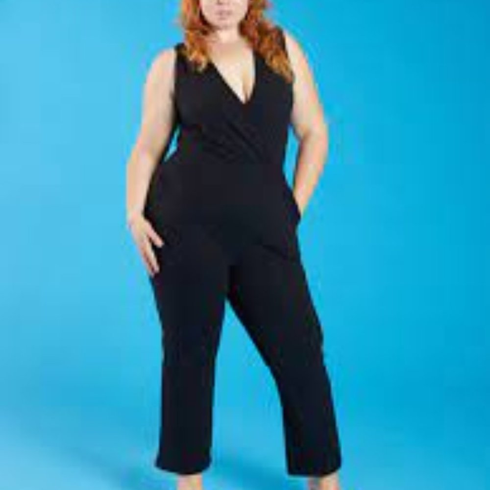 *NWT* Nooworks Sonny Suit in BLACK | Small | RARE | Has pockets!